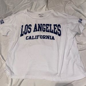 white LA t shirt